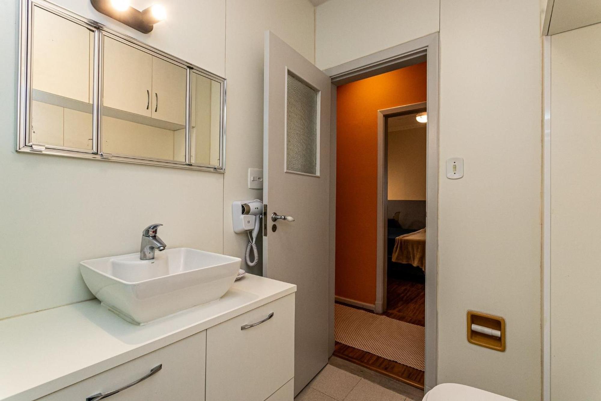 Apartamento 2 Quartos Decorado A 300 M Da | Mvc 81/604 Rio de Janeiro