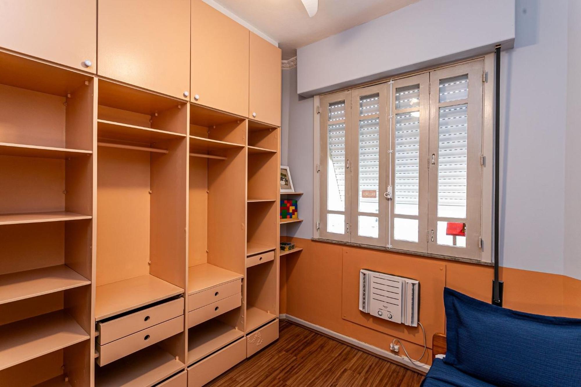 2 Quartos Decorado A 300 M Da | Mvc 81/604 Apartamento *