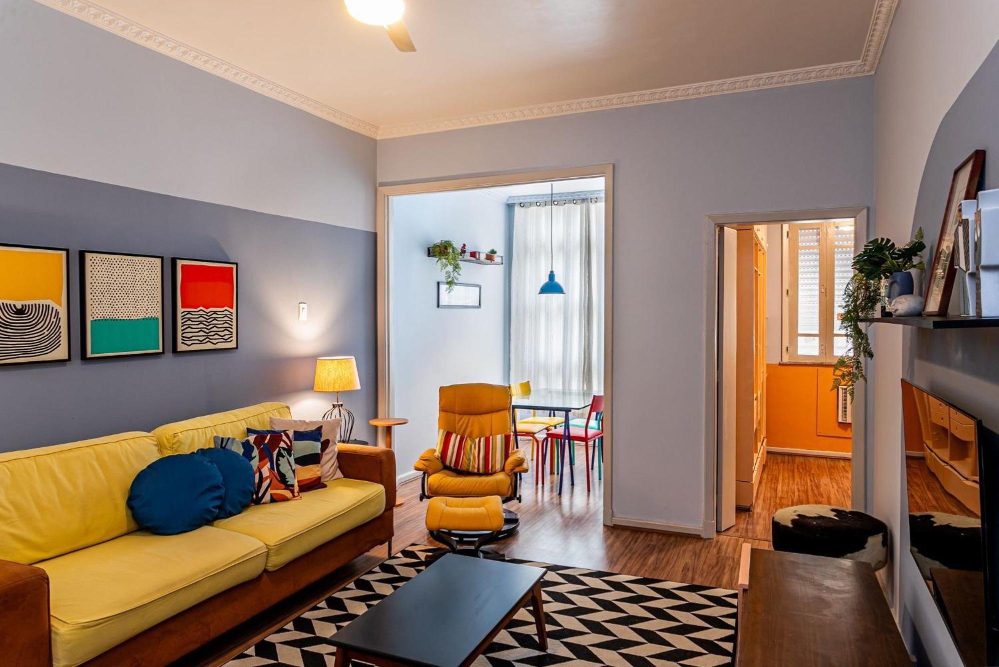 Apartamento 2 Quartos Decorado A 300 M Da | Mvc 81/604